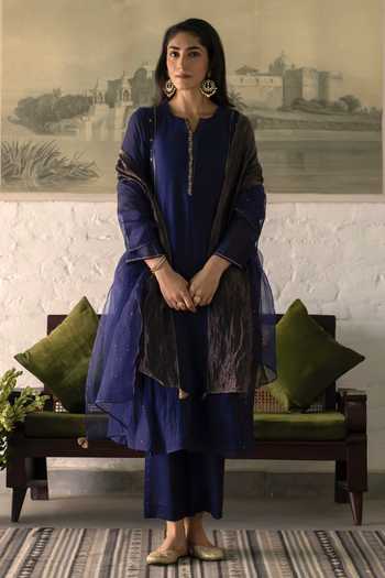 Buy_Trendy Tokari_Blue Silk, Chanderi, Cotton, Organza Round Neck Placement Embroidered Kurta Set _at_Aza_Fashions