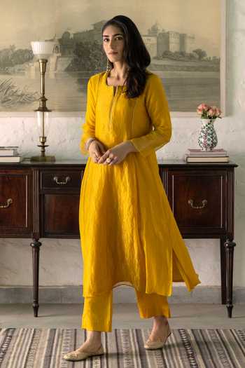 Shop_Trendy Tokari_Yellow Silk, Chanderi, Cotton, Organza Round Neck Hand Embroidered Kurta Set _Online_at_Aza_Fashions