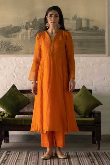 Shop_Trendy Tokari_Orange Silk, Chanderi, Cotton, Organza V-neck Gathered Embroidered Kurta Set _at_Aza_Fashions