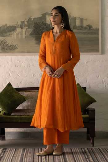 Trendy Tokari_Orange Silk, Chanderi, Cotton, Organza V-neck Gathered Embroidered Kurta Set _Online_at_Aza_Fashions