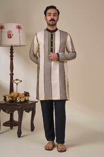 Buy_Masaba_Beige Silk, Tissue, Viscose Palm Pillar Kurta Set _at_Aza_Fashions