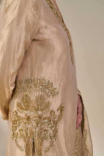 Masaba_Gold Silk, Tissue V-neck Kaju Katli Kahaani Embroidered Kurta Set _Online