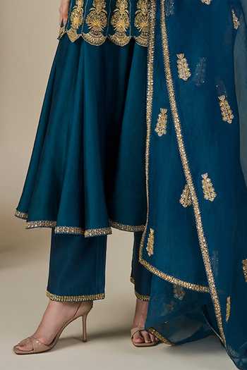 Buy_Masaba_Green Silk, Net, Organza Halter Leher Ki Mehfil Embroidered Top Anarkali Set _Online_at_Aza_Fashions