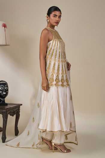 Buy_Masaba_Ivory Silk, Net, Organza Halter Leher Ki Mehfil Embroidered Top Anarkali Set _Online_at_Aza_Fashions