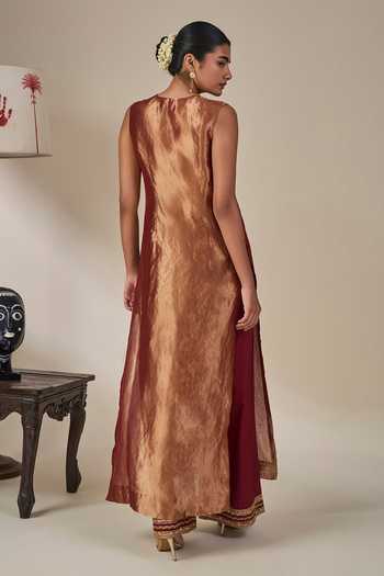 Buy_Masaba_Maroon Silk, Tissue Open Neck, V-neck, Khwaab Ki Kahaani Jacket Kurta Set _Online_at_Aza_Fashions