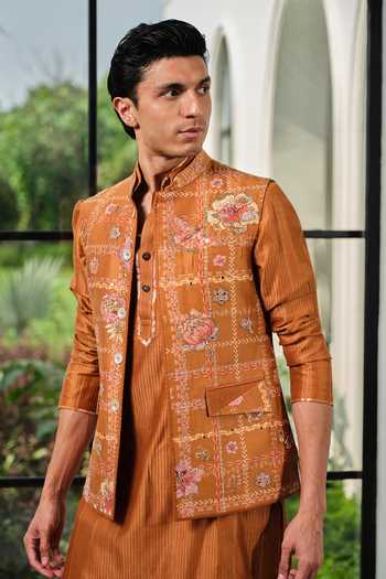 Mahima Mahajan_Yellow Silk, Chanderi Embroidery Mizan Bundi And Kurta Set _at_Aza_Fashions