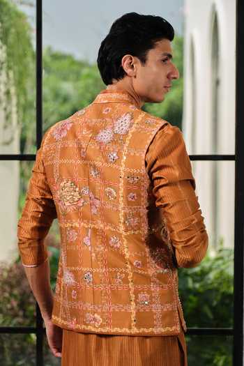 Buy_Mahima Mahajan_Yellow Silk, Chanderi Embroidery Mizan Bundi And Kurta Set 