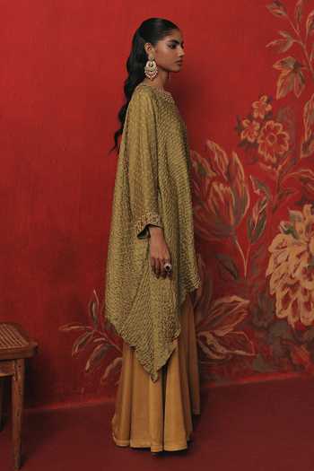 Twenty Nine_Green Silk Boat Neck, Yes Asymmetric Bandhani Tunic _Online_at_Aza_Fashions