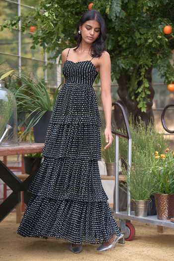 Buy_Dash And Dot_Black Polyester Sweetheart Neck Pleated Polka Dot Tiered Maxi Dress 