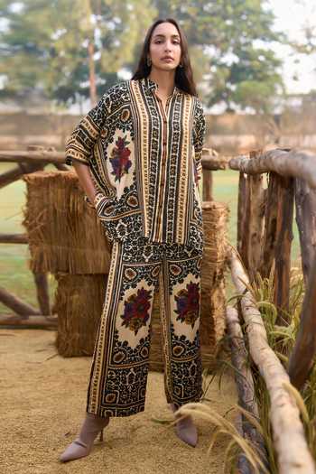 Buy_Dash And Dot_Multi Color Viscose Mandarin Collar Baroque Print Boxy Shirt And Pant Set 