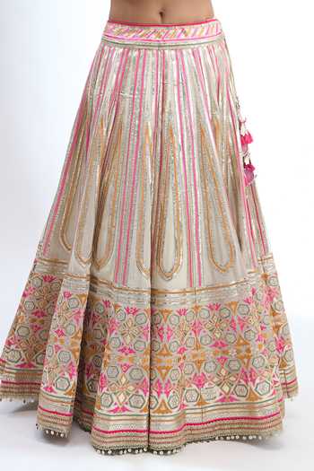 Gopi Vaid_Ivory Zari Bandeau Neck Embroidered Corset Lehenga Set 