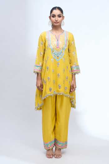 Gopi Vaid_Yellow Split V-neck Embroidered Kurta Salwar Set _Online
