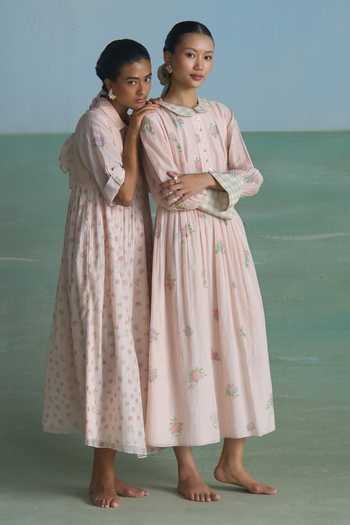 Summer By Priyanka Gupta_Pink Chanderi Collared Neck Elsie Printed Shirt Dress _Online_at_Aza_Fashions