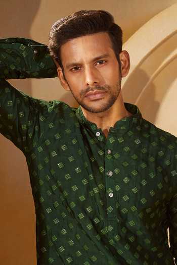 Shop_SPRING BREAK X AZA_Emerald Green Cotton Sequins, Embroidery Geometric Kurta Set 