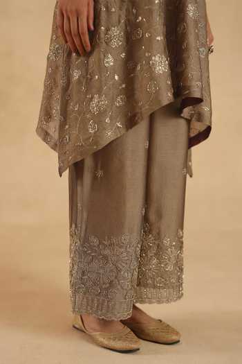 Buy_Begum_Gold Crepe, Silk V-neck Polki Kurta Set _Online_at_Aza_Fashions