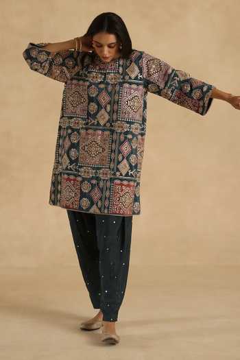 Begum_Blue Silk Mandarin Collar Manik Kurta And Pant Set _Online