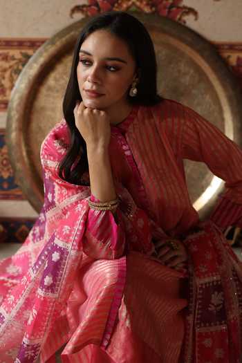 Buy_Begum_Pink Silk, Tissue, Organza Mandarin Collar Aalam Kurta Pant Set 