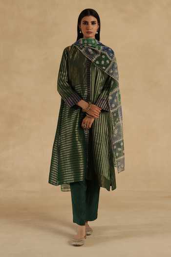 Buy_Begum_Green Silk, Tissue, Organza Mandarin Collar, Yes Aalam Kurta Pant Set _Online