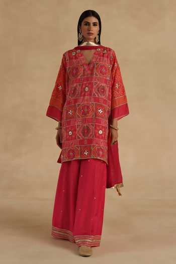 Begum_Pink Silk V-neck Kutch Kurta Sharara Set _Online_at_Aza_Fashions