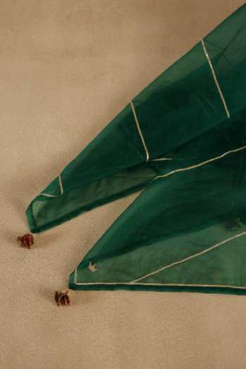 Begum_Mustard Silk, Organza Round Neck Sawai Kurta Pant Set _Online_at_Aza_Fashions