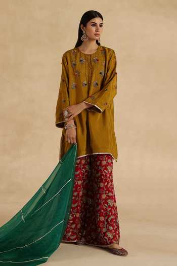 Shop_Begum_Mustard Silk, Organza Round Neck Sawai Kurta Pant Set _Online_at_Aza_Fashions
