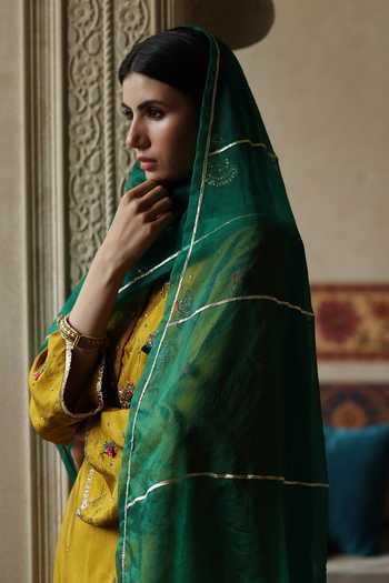 Buy_Begum_Mustard Silk, Organza Round Neck Sawai Kurta Pant Set 