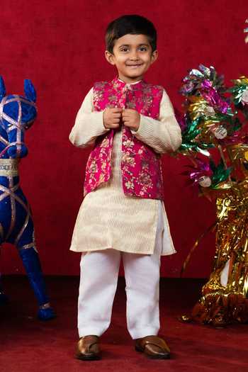 Buy_Jilmil Dreamwear_Cream Silk Floral Pattern Bundi Set _at_Aza_Fashions