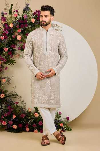 Kasbah_Beige Georgette Flora And Fauna Embroidered Kurta _Online_at_Aza_Fashions