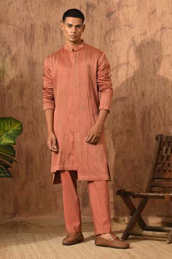 Buy_Sulakshna Jasra_Rust Chanderi Embroidered Kurta And Pyjama Set _at_Aza_Fashions