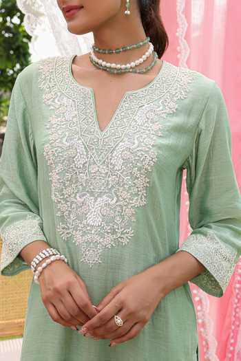 Shop_Charu Makkar_Green Chanderi, Organza V-neck Nora Embroidered Kurta Set _Online