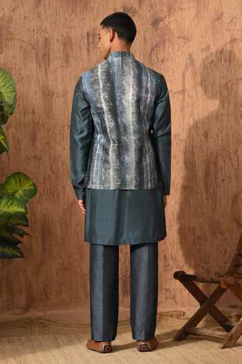 Shop_Sulakshna Jasra_Blue Silk Sleeveless Bundi Kurta Set _at_Aza_Fashions