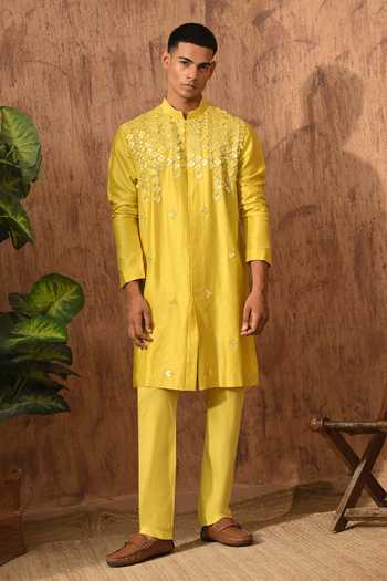 Sulakshna Jasra_Green Chanderi 3d Embroidery Kurta Stole Set _Online