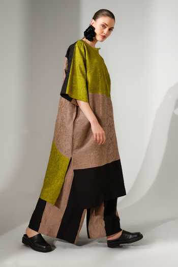 Stoique_Multi Color Silk Keyhole Neck June Block Crushed Tunic _Online_at_Aza_Fashions