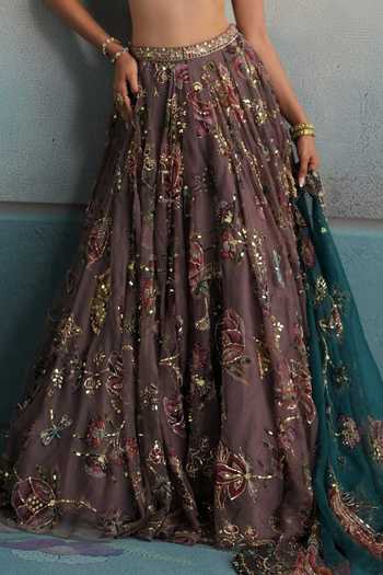 Buy_Mahima Mahajan_Maroon Silk Organza Plunge Neck Kareena Embroidered Lehenga Set 