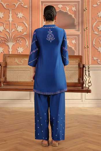 Shop_Dohr India_Blue Silk, Chanderi, Cotton Split V-neck Rasa Kurta Set _at_Aza_Fashions