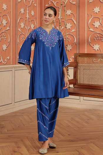 Shop_Dohr India_Blue Silk, Cotton, Chanderi Split V-neck, Yes Mirae Kurta Set _Online_at_Aza_Fashions