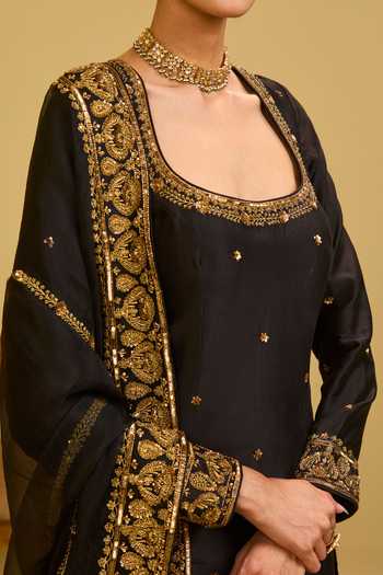 Esha Koul_Black Organza, Chanderi, Crepe, Lycra Square Embroidered Kurta Churidar Set _at_Aza_Fashions