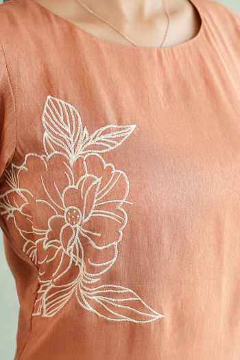Buy_Masoomm_Orange Shantoon Boat Neck, Yes Floral Thread Embroidered Kurta And Pant Set 