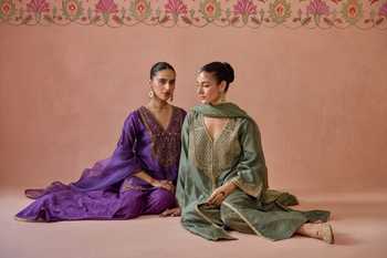 Kritika Dawar_Purple Silk, Chanderi, Organza V-neck, Yes Gulnaar Sharara Set _Online