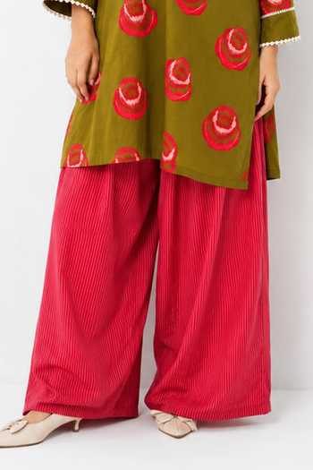 Shop_Poppi_Multicolor Cotton Split V-neck Floral Print Kurta And Farshi Salwar Set _Online_at_Aza_Fashions