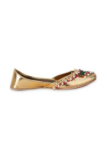 5elements_Gold Phulwari Hand Embellished Juttis _Online_at_Aza_Fashions