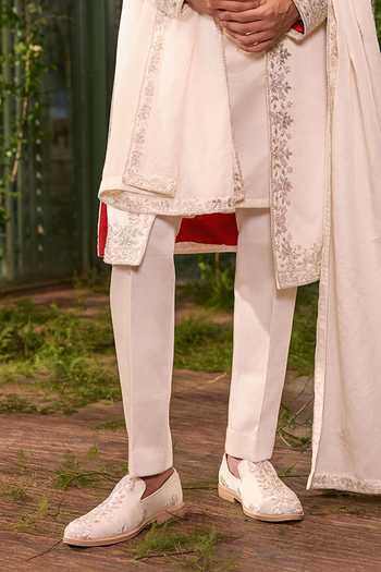 Jigar & Nikita_Ivory Satin Shvet Agni The Fearless King Sherwani Set _Online_at_Aza_Fashions