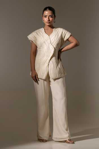Buy_K-Anshika_Off White Crepe V-neck Embroidered Jacket And Pant Set _at_Aza_Fashions