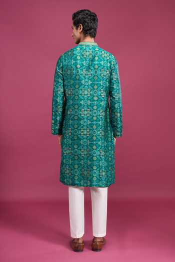 Aryavir Malhotra_Green Cotton, Polyester Geometric Pattern Kurta And Pyjama Set _Online_at_Aza_Fashions