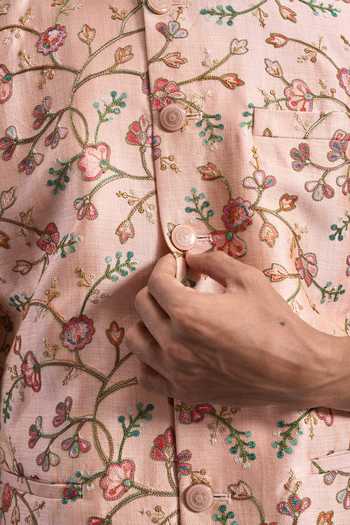 Aryavir Malhotra_Pink Silk Embroidery Floral Bundi 