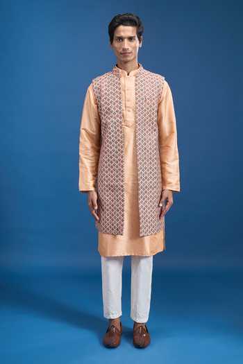 Aryavir Malhotra_Peach Cotton, Polyester Woven Bundi And Kurta Set _Online