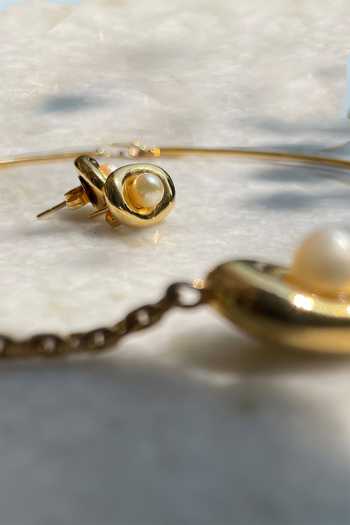 Buy_KEFI-CO_Gold Plated Cosmos Pearl Stud Earrings _Online_at_Aza_Fashions