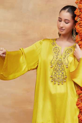 Dareiss_Yellow Silk, Satin Split V-neck, Yes Kedar Embroidered Kurta And Salwar Set _at_Aza_Fashions