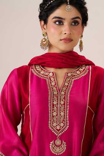 Buy_Almaari By Pooja Patel_Pink Chanderi Silk Split V-neck, Yes Mahira Kurta Salwar Set 