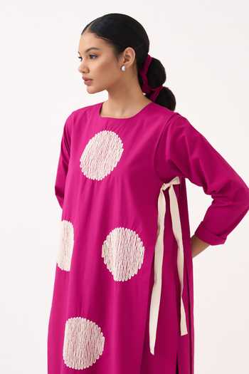 Buy_Three_Pink Poplin Fringe Round Neck Kurta Set With Overlay 